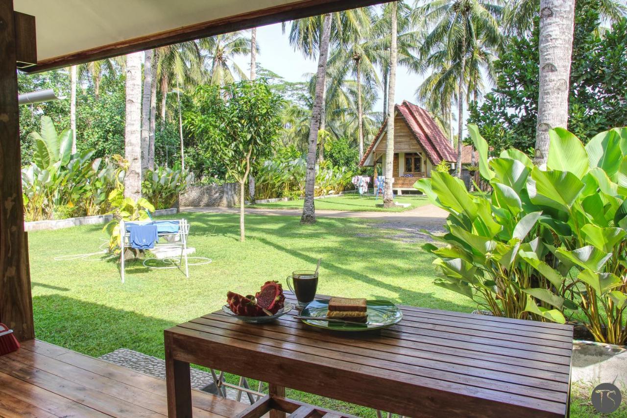 Sadati Home Stay Batukaras Exteriér fotografie