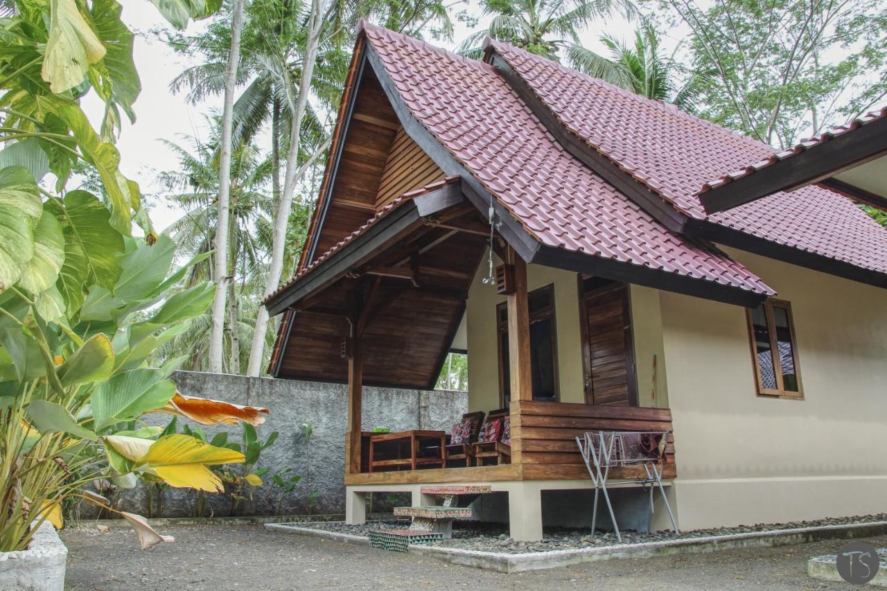 Sadati Home Stay Batukaras Exteriér fotografie